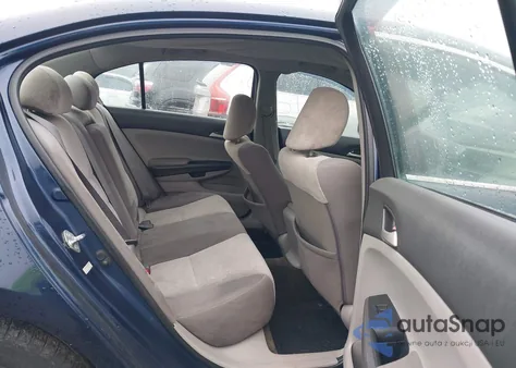 2010 Honda Accord 2.4 Lx-P z USA, uszkodzony, nr VIN 1HGCP2F46AA152716